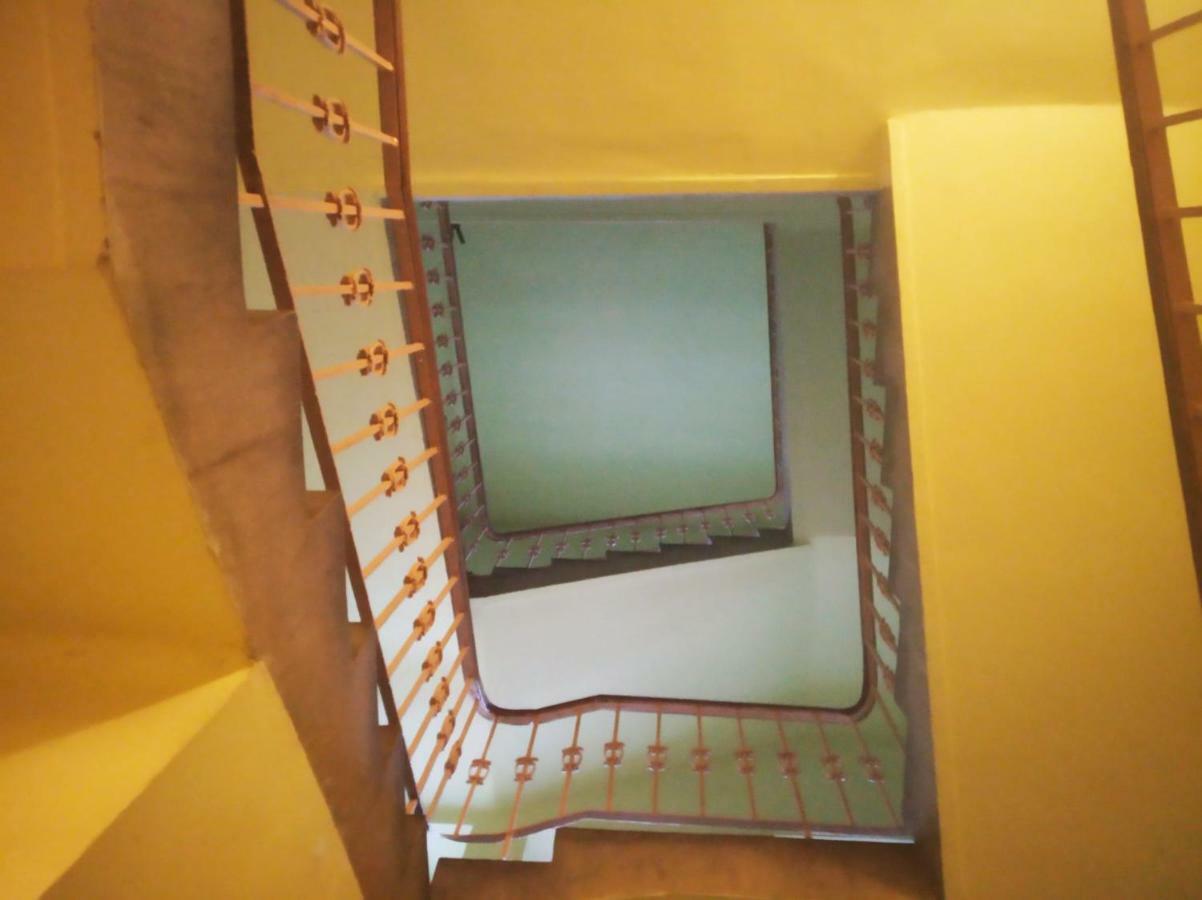 Apartament Prl Komuna 2.0 Apartament *
